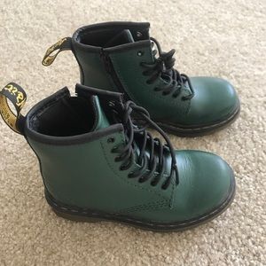 Dr Martens boots 9c Green